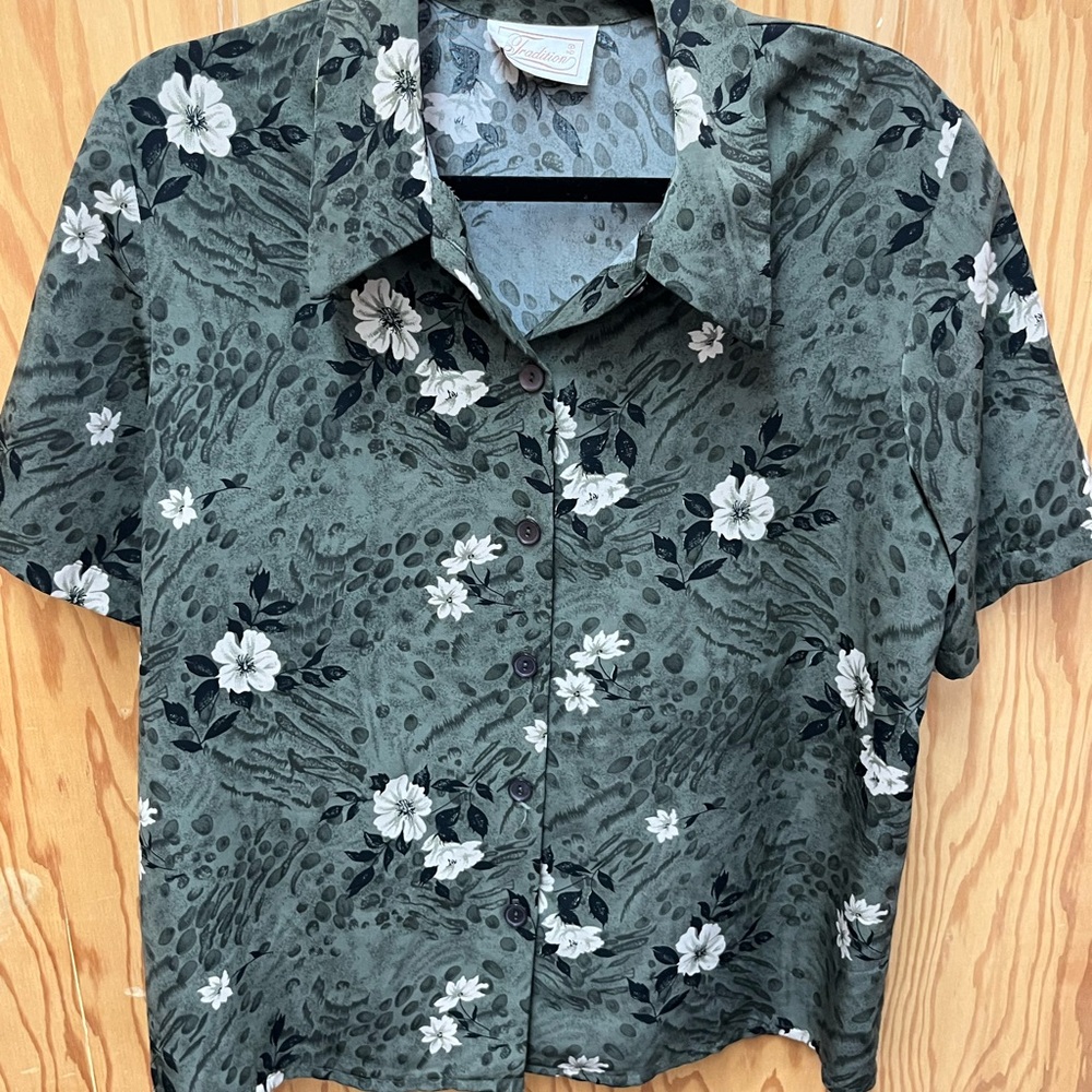 Flower shirt